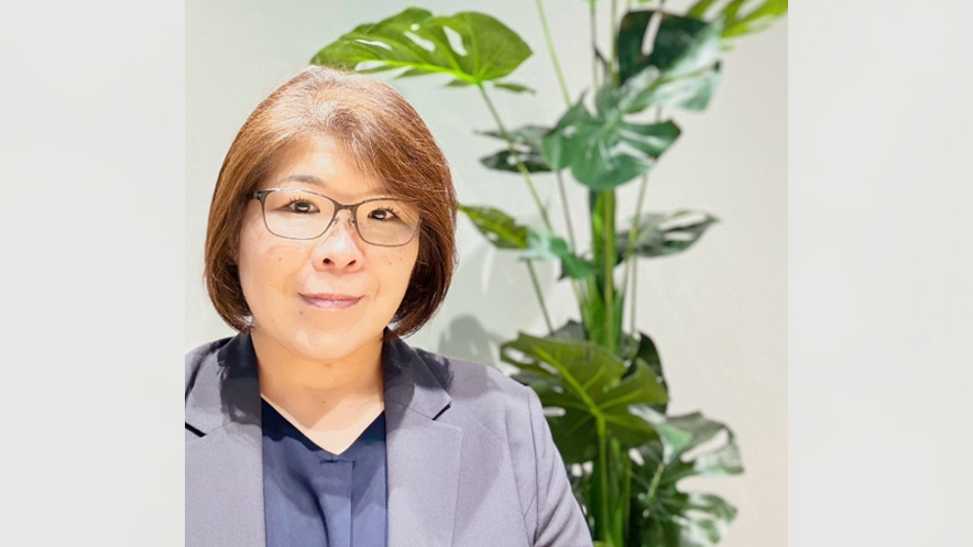 石塚 実香様